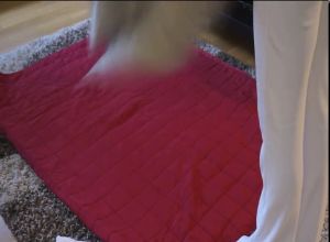 Массаж и мастурбация клитора зрелой даме